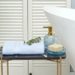 حوله حمام 50 × 90 سانتی متر کاراجا هوم مدل Daily Soft آبی یخی