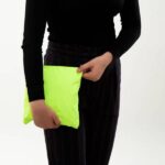 بارانی دوچرخه سواری زنانه بی توین مدل Neon yellow