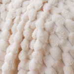 پتو یک نفره 120 × 160 سانتی متر انگلیش هوم مدل Tiny Bubbles کرم