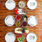 سرویس صبحانه خوری 14 پارچه 6 نفره کیچن لایف مدل Lavanta