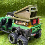 ماکت ماشین بنز وانت مدل X-Class 6×6 با کیسه خواب